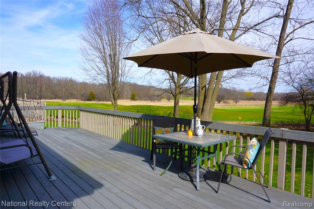 4269 Fairway Lane, Jackson, MI 49201 — Photo 4