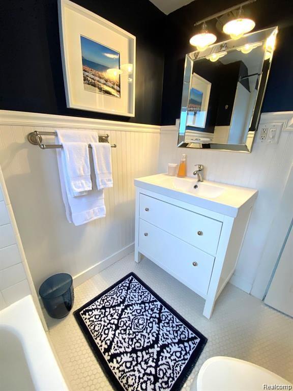 632 OAKLAND Avenue, Birmingham, MI 48009 — Photo 23