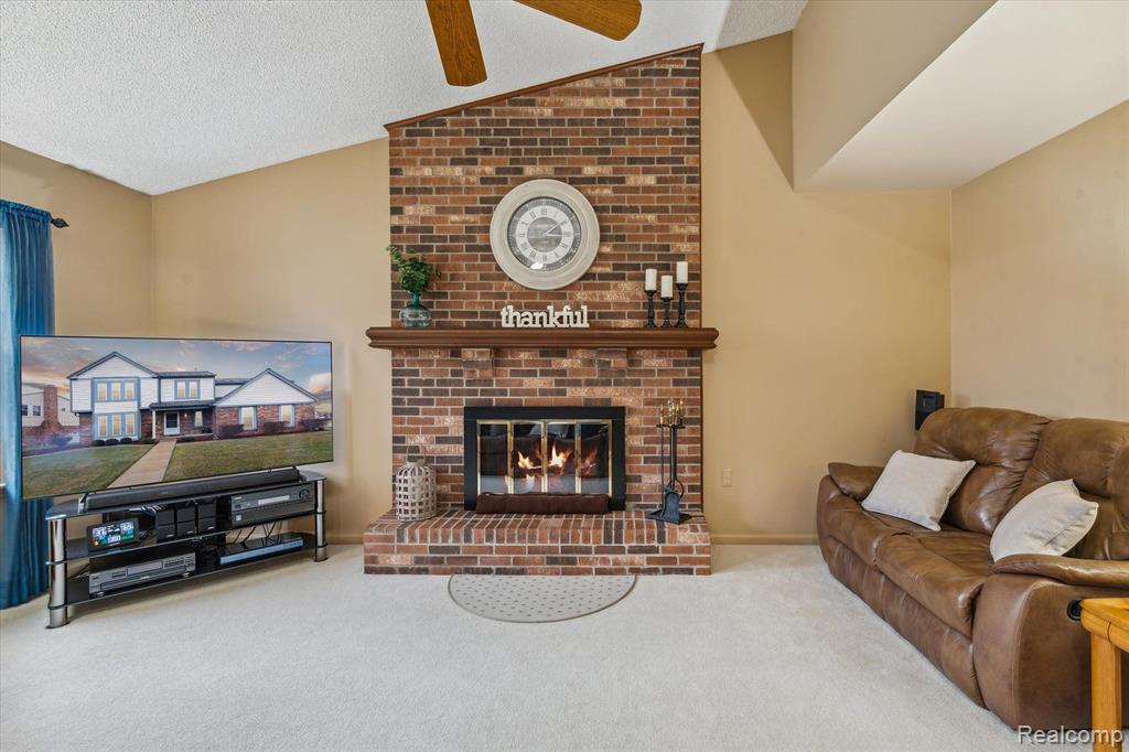 45303 CLAYMORE Drive, Canton, MI 48187 — Photo 23