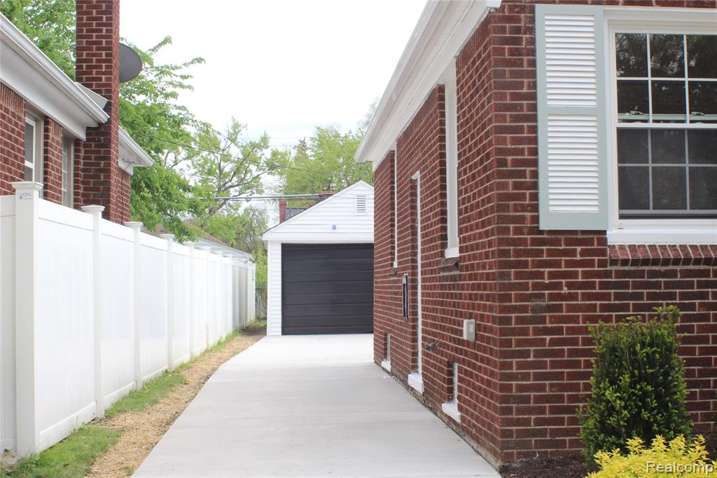 872 Channing Street, Ferndale, MI 48220 — Photo 3