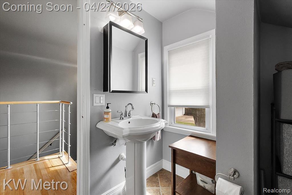 1830 Stanhope Street, Grosse Pointe Woods, MI 48236 — Photo 35