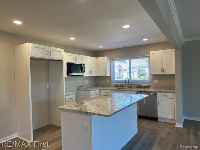 4653 Lucerne Drive, Sterling Heights, MI 48310 — Photo 9
