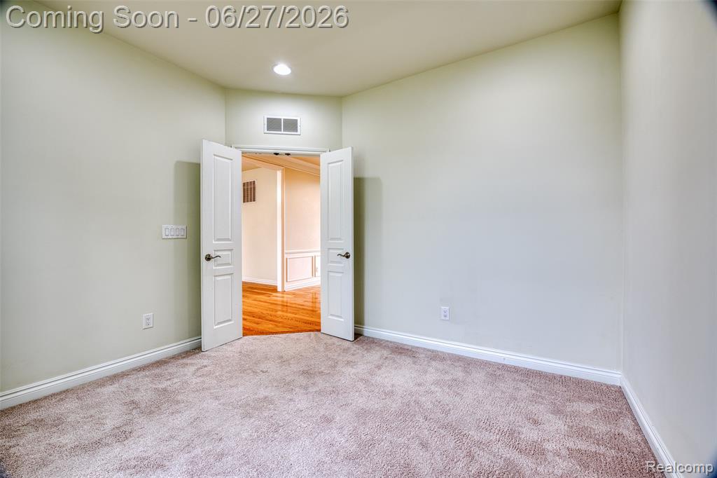 3155 Huntsman Boulevard, Lake Orion, MI — Photo 14