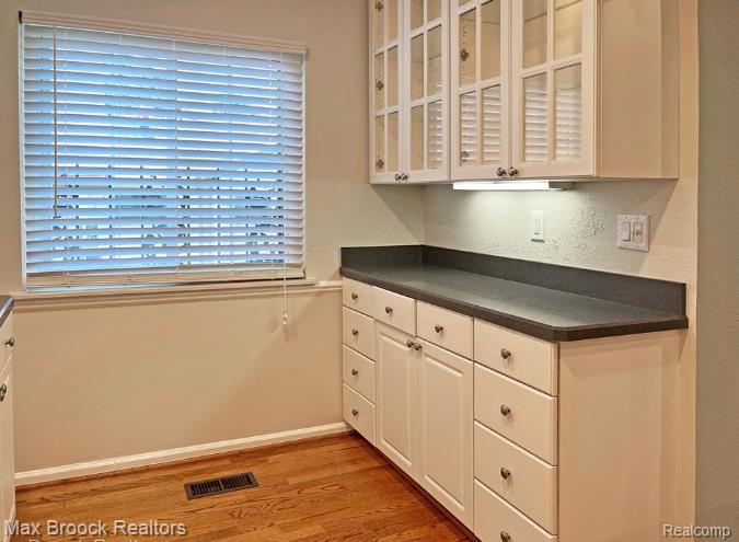 42160 Woodward Avenue, 42, Bloomfield Hills, MI 48304 — Photo 5