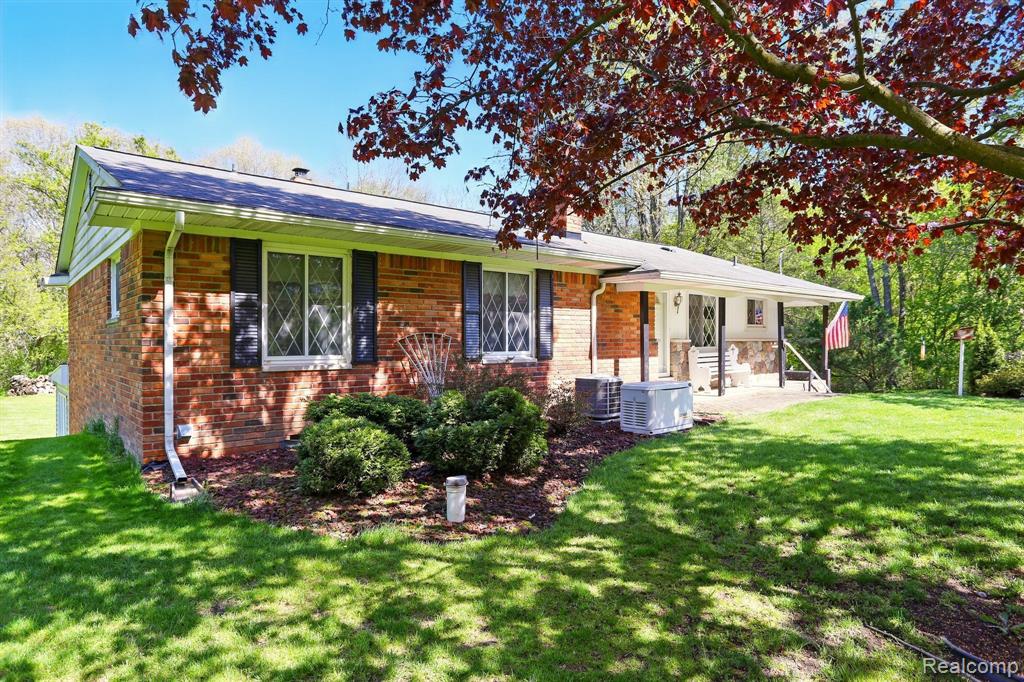4335 S BALDWIN Road, Lake Orion, MI — Photo 3