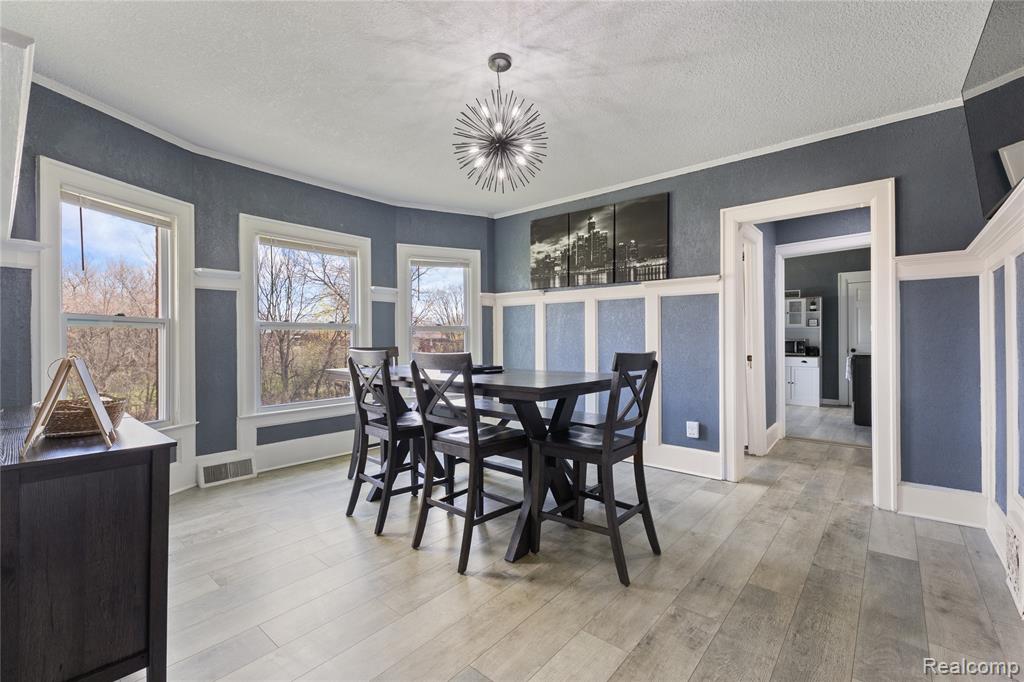 512 Westminster Street, Detroit, MI 48202 — Photo 7