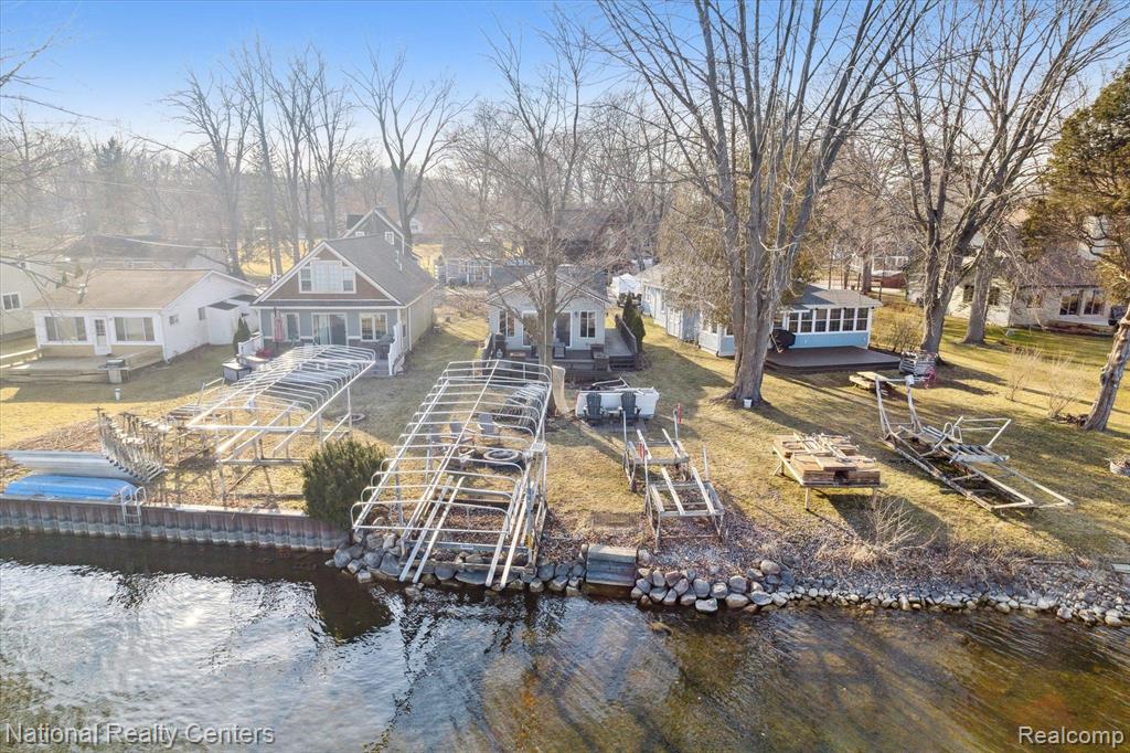 4807 DOWNING Drive, Pinckney, MI 48169 — Photo 42