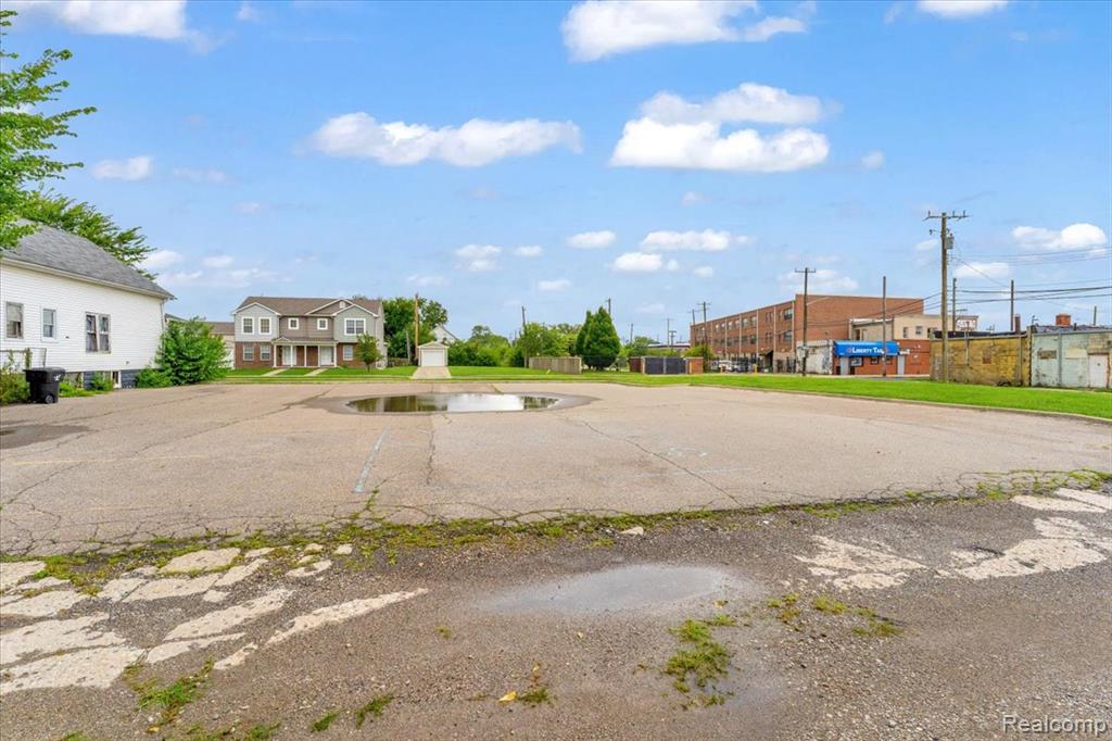 14625 Mack Avenue, Detroit, MI 48215 — Photo 28