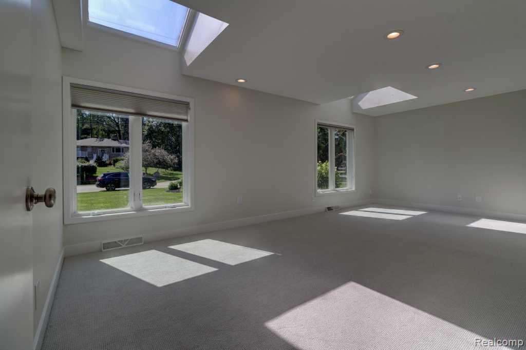 2973 Thorncrest Drive SE, Grand Rapids, MI 49546 — Photo 32