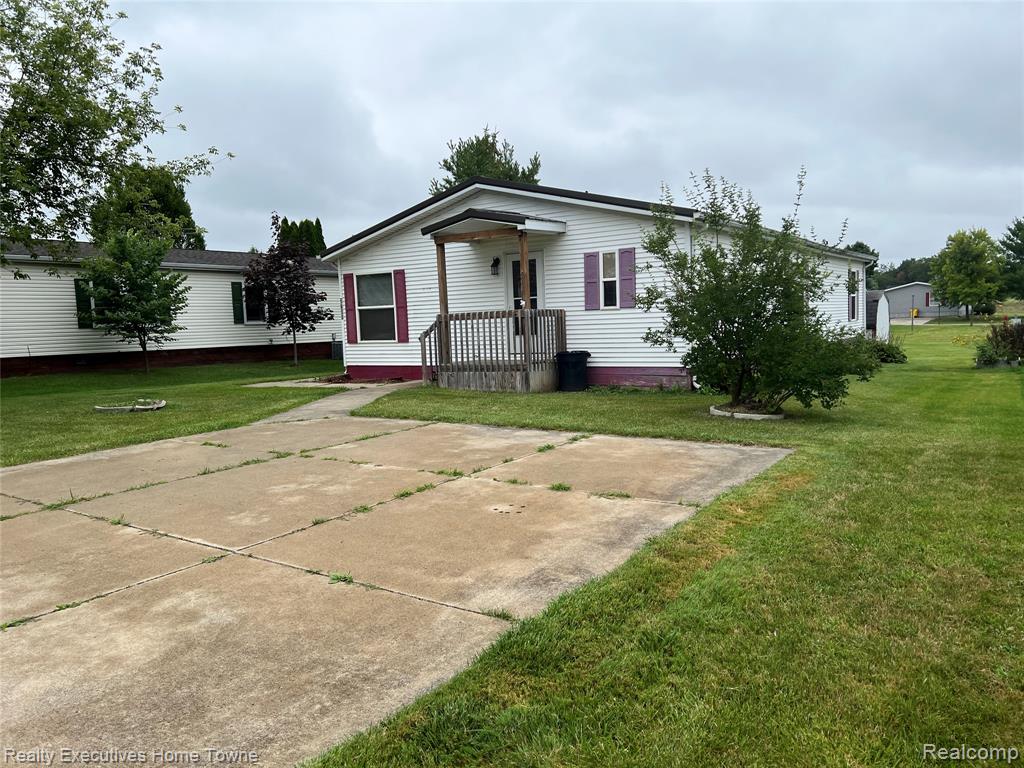 3755 Quail Run, Dryden, MI 48428 — front exterior