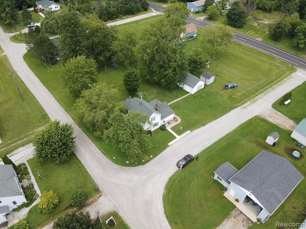8040 Third, Avoca, MI 48006 — Photo 8