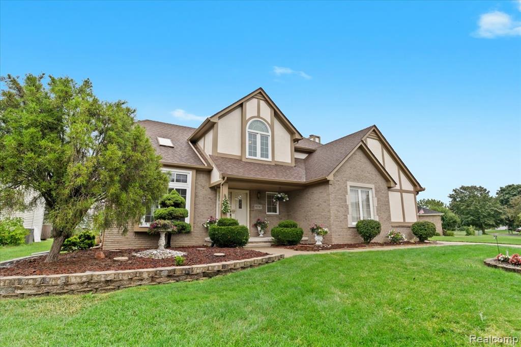 5747 Glen Creek Court, Ann Arbor, MI 48108 — Photo 2