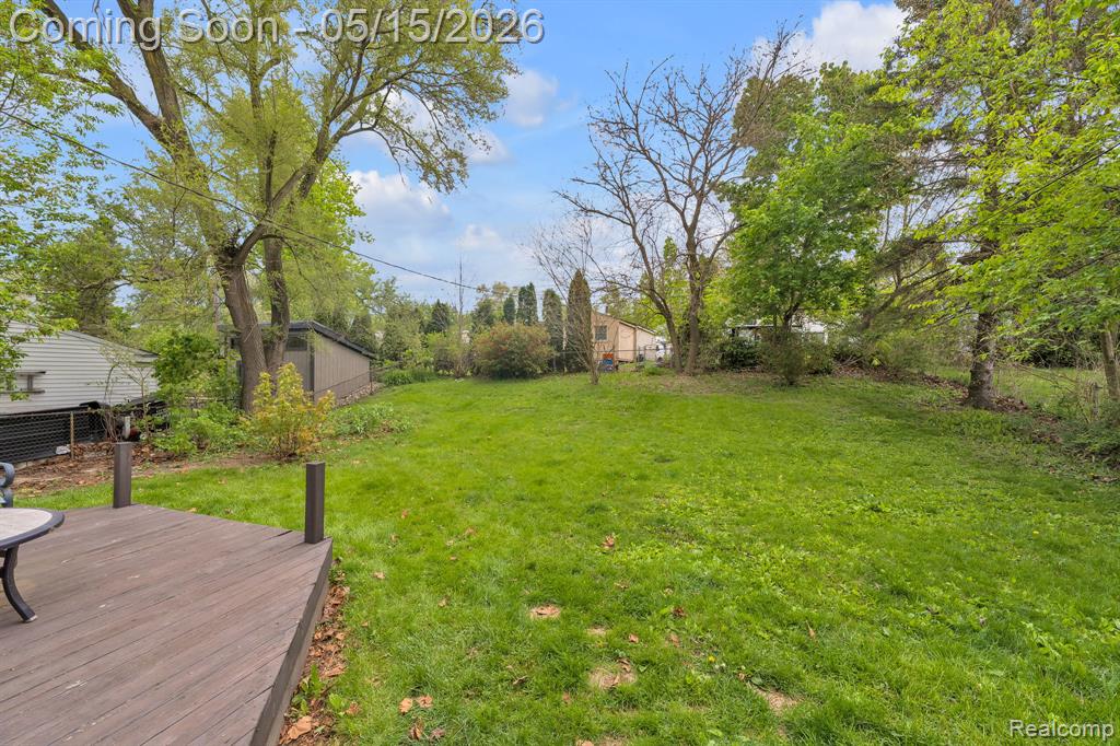 842 Bird Song Drive, Milford, MI 48381 — Photo 13