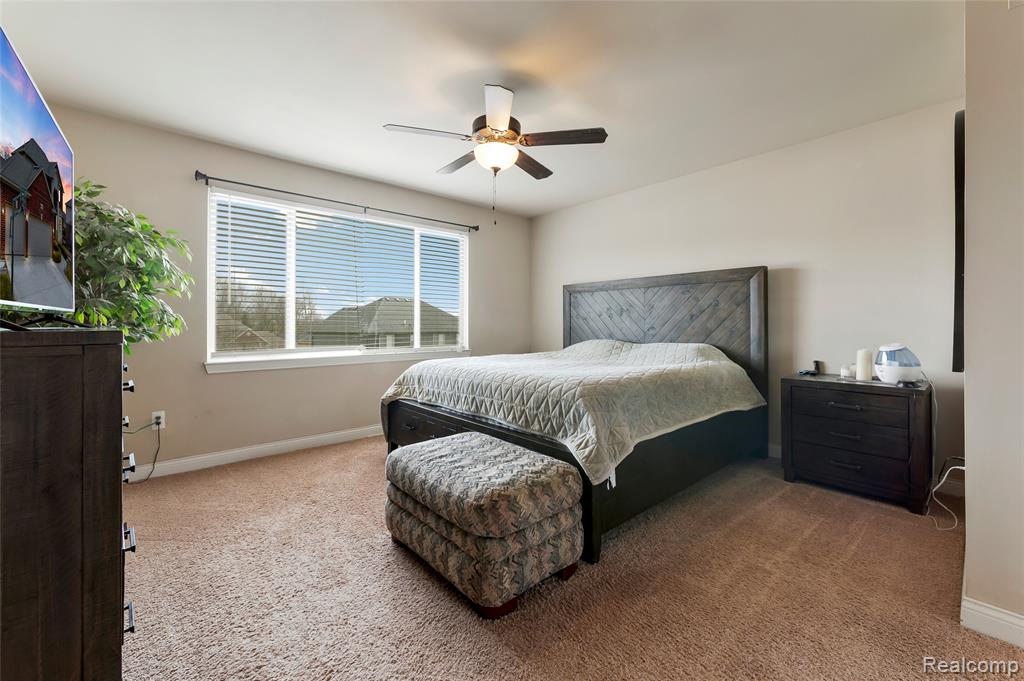 50692 Pinnacle Woods Lane, Macomb, MI 48042 — Photo 35