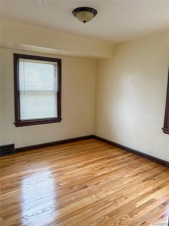 6037 Cooper Street, Taylor, MI 48180 — Photo 7