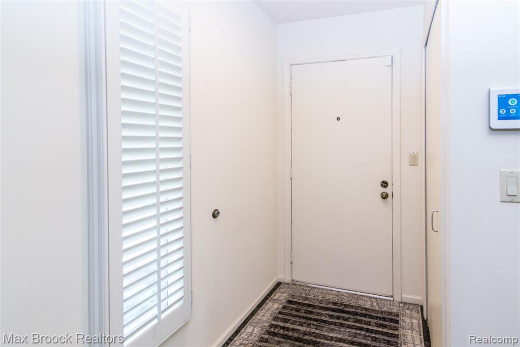 41350 Woodward Avenue, Bloomfield Hills, MI 48304 — Photo 3