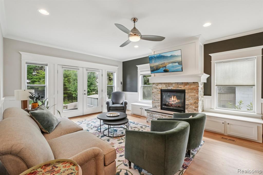 13348 Vernon Avenue, Huntington Woods, MI — Photo 5