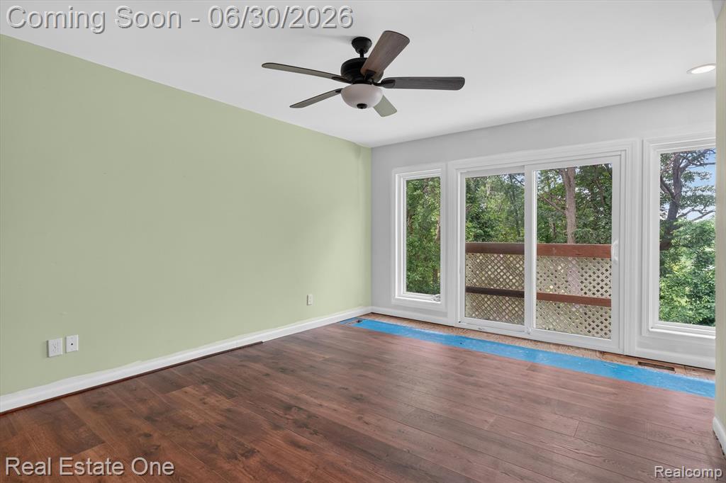904 N Park Street, Highland, MI 48356 — Photo 41