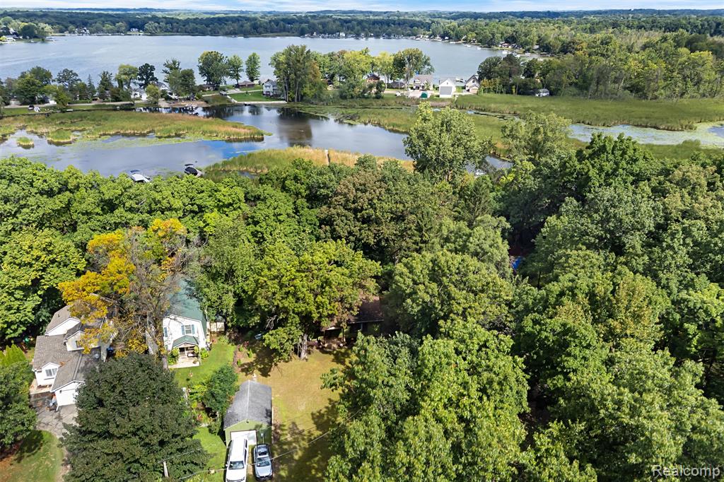 8720 River Valley Road, Brighton, MI 48116 — Photo 43
