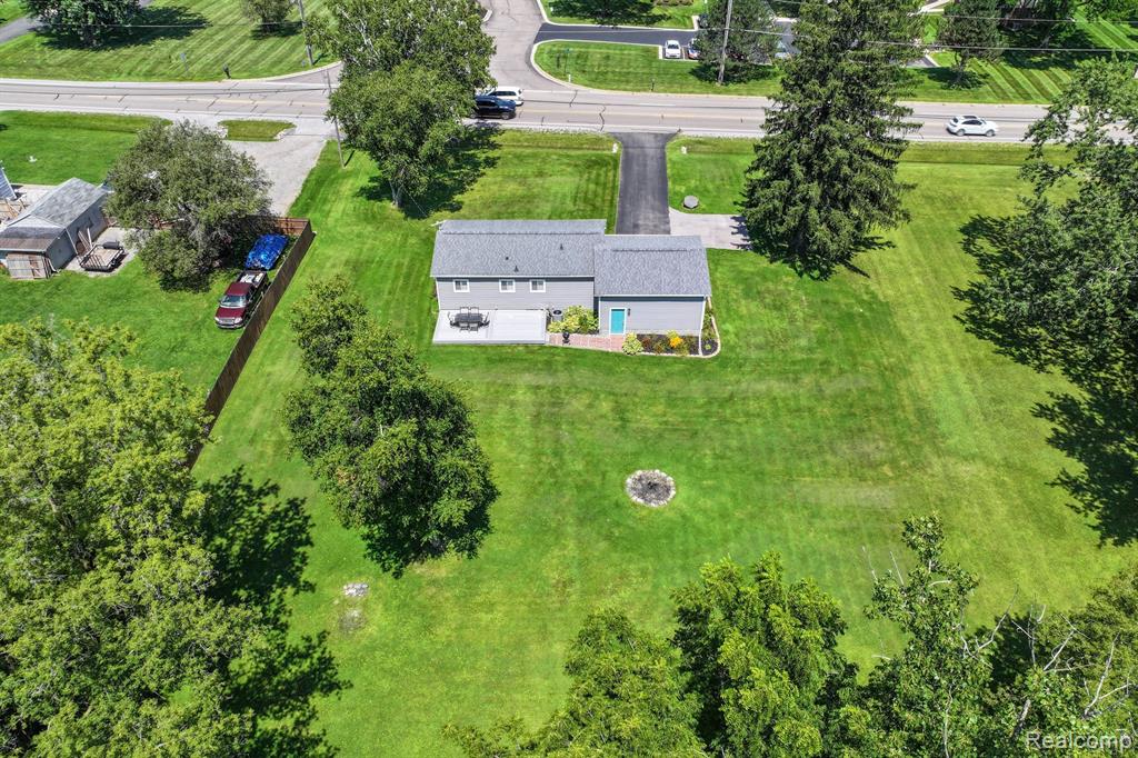 8406 E LIPPINCOTT Boulevard, Davison, MI 48423 — Photo 8