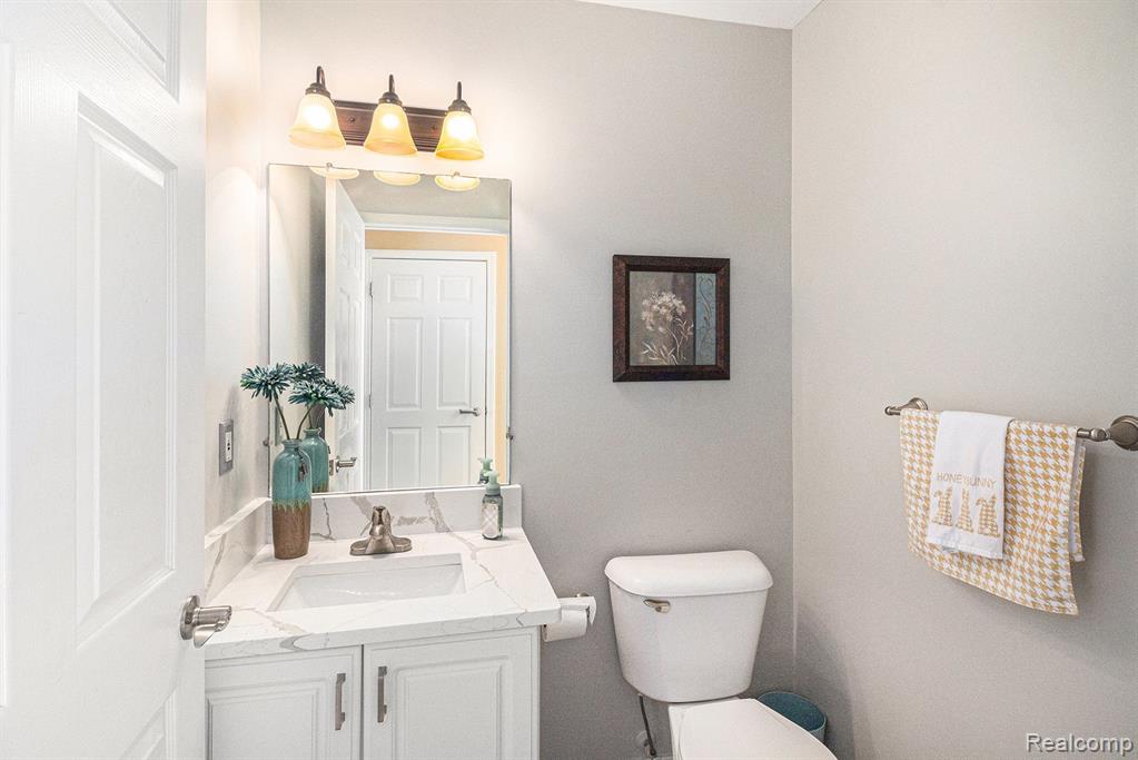 57598 HIDDEN TIMBERS Drive, South Lyon, MI 48178 — Photo 15