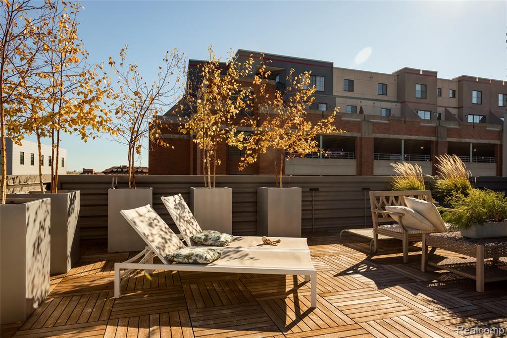 2987 Franklin Street, PENTHOUSE, Detroit, MI 48207 — Photo 36