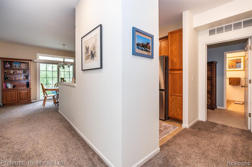 2191 PINECROFT Drive, Canton, MI 48188 — Photo 11