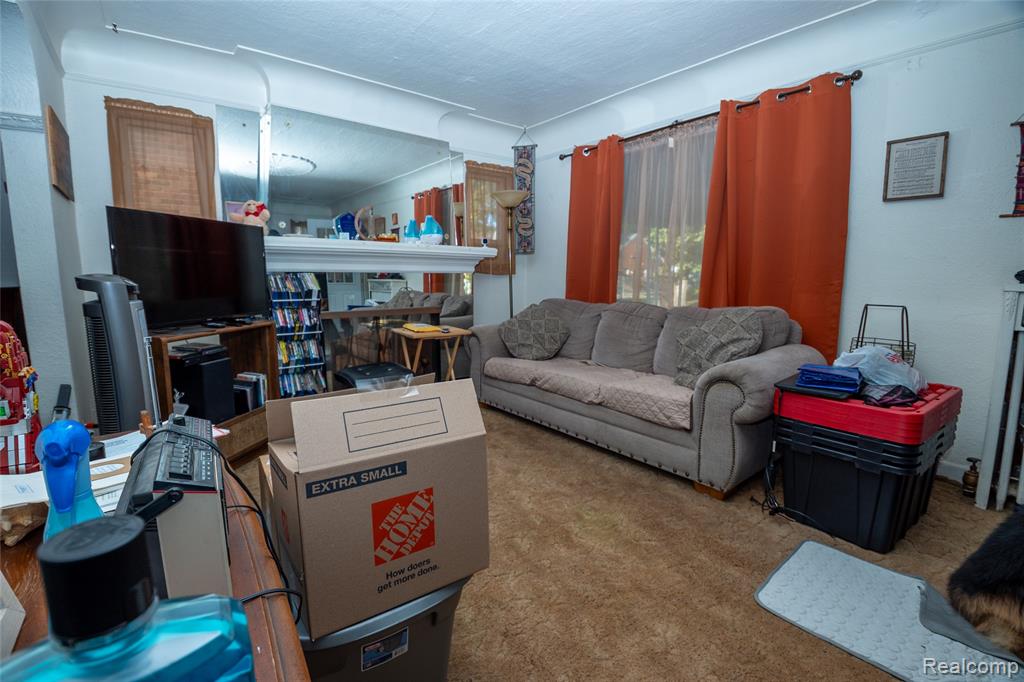 16133 Manor Street, Detroit, MI 48221 — Photo 11