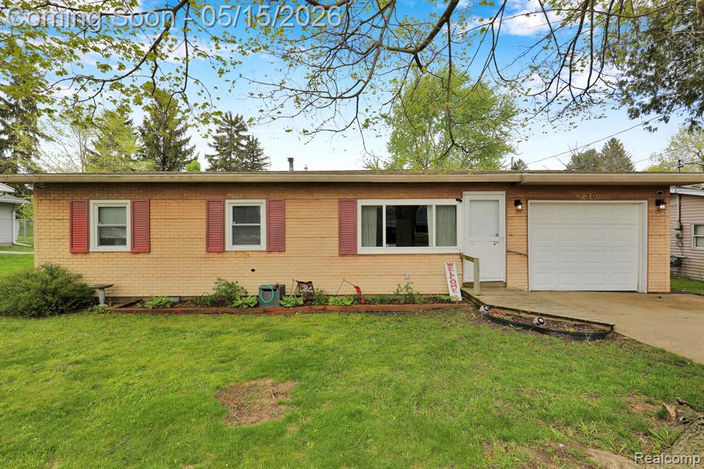730 Cherry Street, Charlotte, MI 48813 — Photo 2