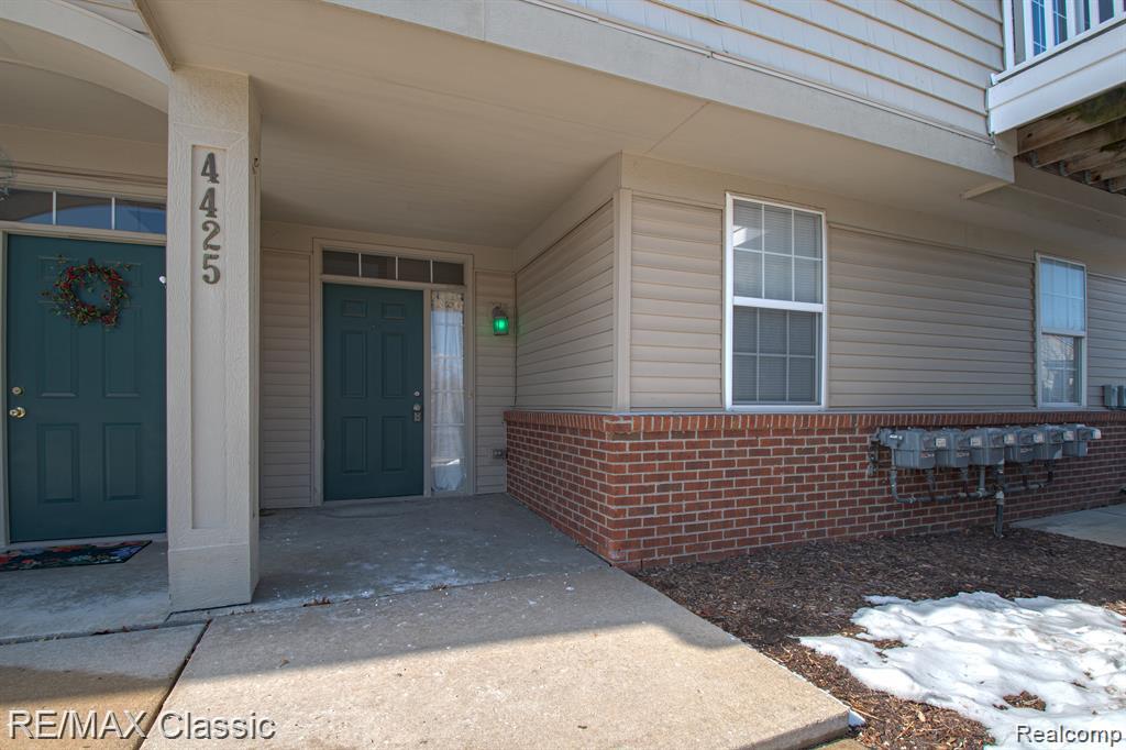 4425 Aster Boulevard, Howell, MI 48843 — Photo 2