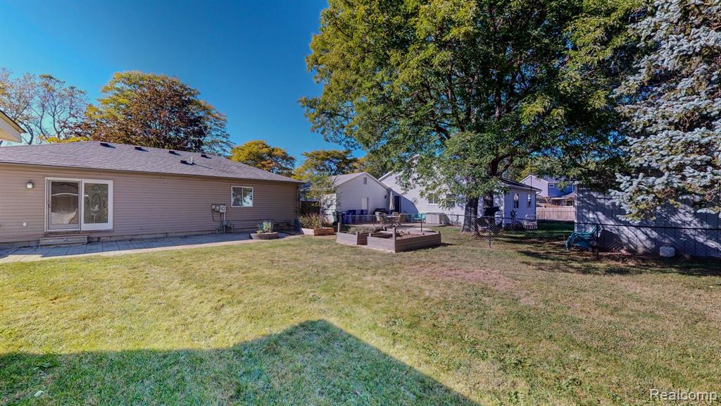 1357 Hampshire Drive, Canton, MI 48188 — Photo 27