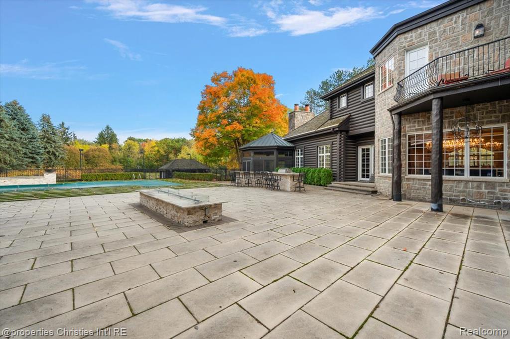 3701 Northwood, West Bloomfield, MI, 48324