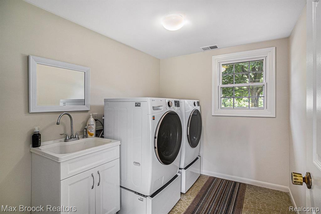 8515 Kier Road, Clarkston, MI 48348 — Photo 14