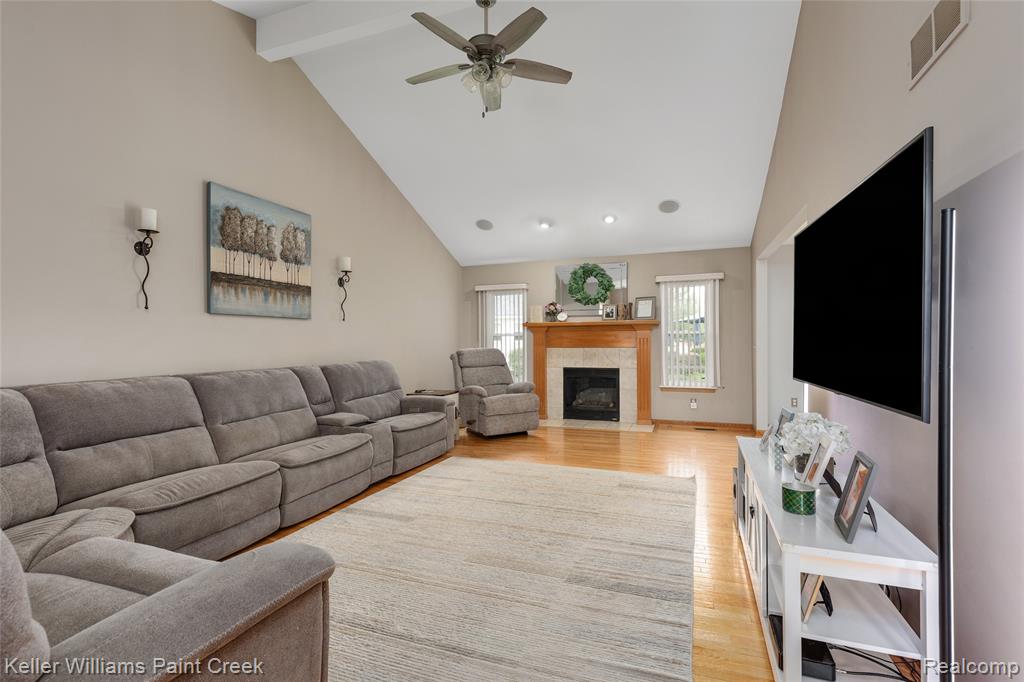 54690 Shady Creek Drive, New Baltimore, MI 48047 — Photo 13
