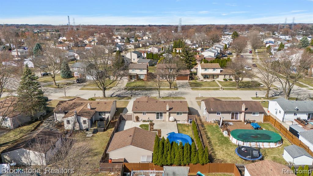 43258 HYDE PARK Drive, Sterling Heights, MI 48313 — Photo 21