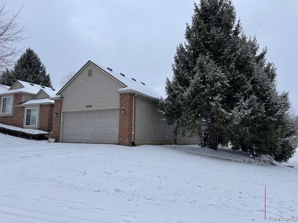 10385 Tophill, Hartland, MI 48353 — Photo 30