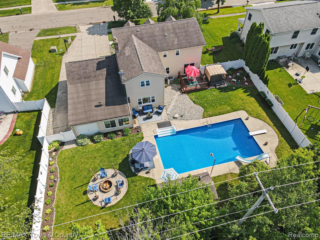 813 Birchwood Drive, Flushing, MI 48433 — Photo 64
