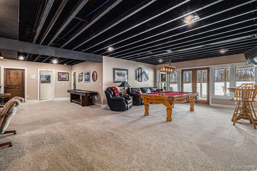 7196 MANOR Lane, Fowlerville, MI 48836 — Photo 28
