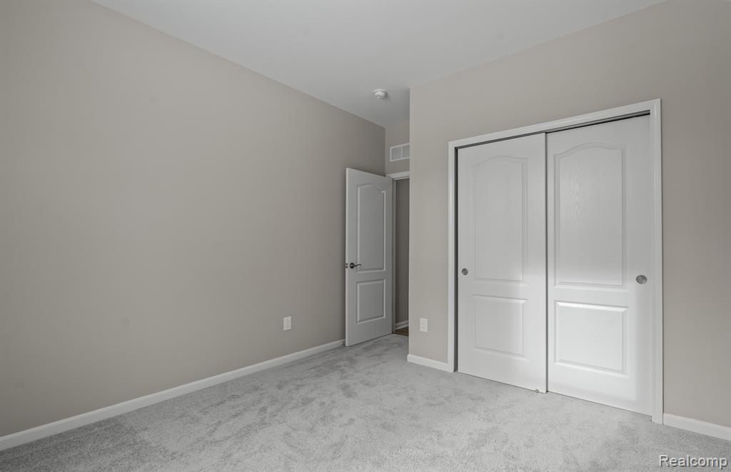 59559 Schuss Gully Drive, New Hudson, MI 48165 — Photo 28