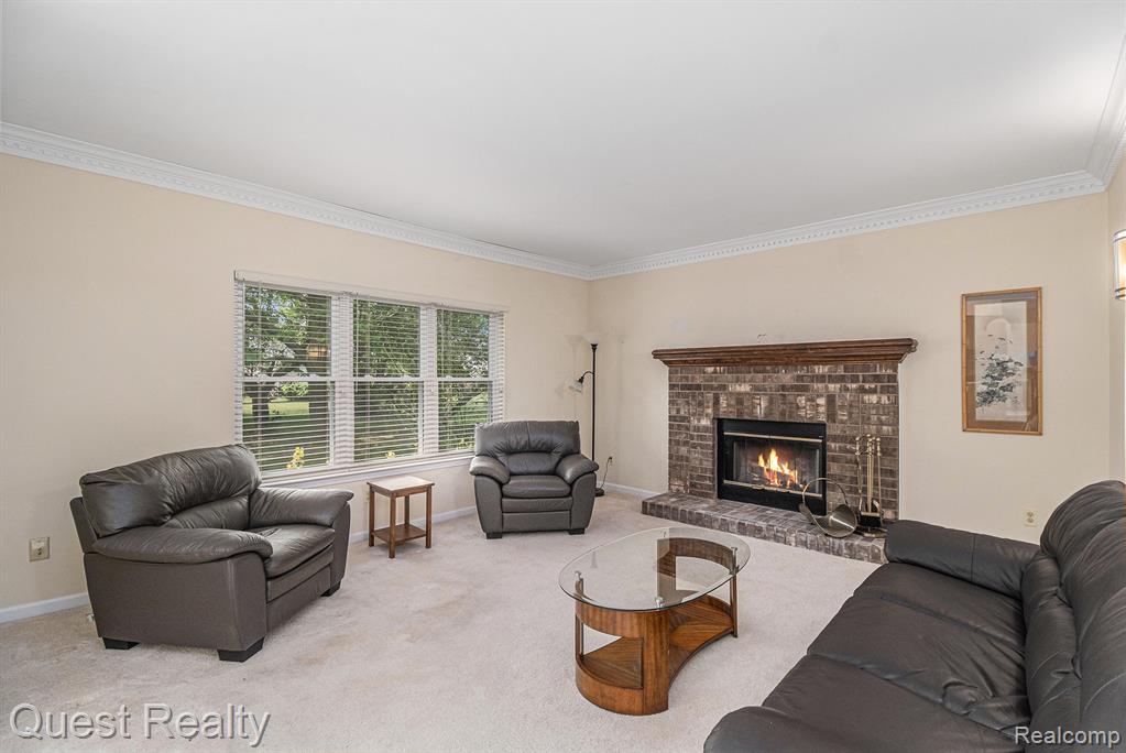 6849 York Street, Waterford, MI 48327 — Photo 12