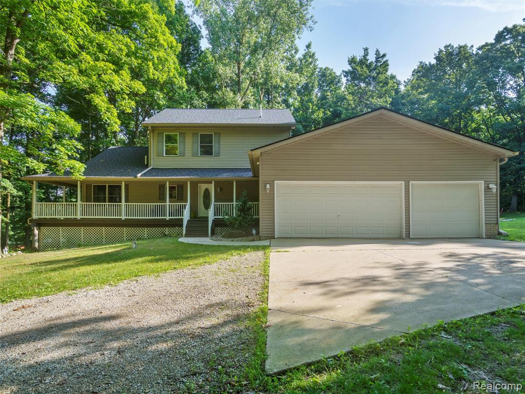 9480 Hartland Road, Fenton, MI 48430 — Photo 41