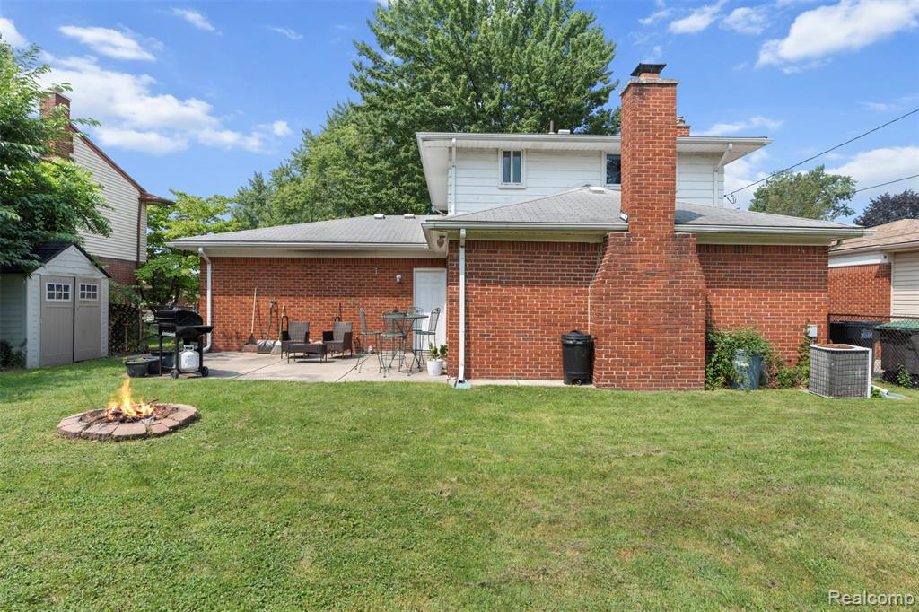 9719 Katherine Street, Taylor, MI 48180 — Photo 25