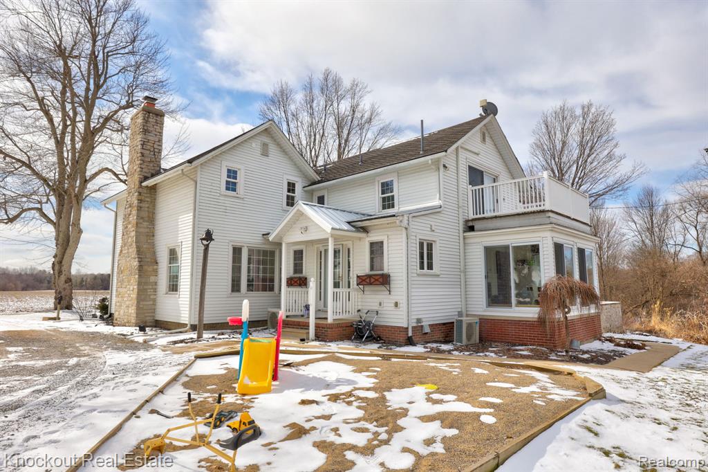 5383 Riverview Drive, Bridgeport, MI 48722 — Photo 55