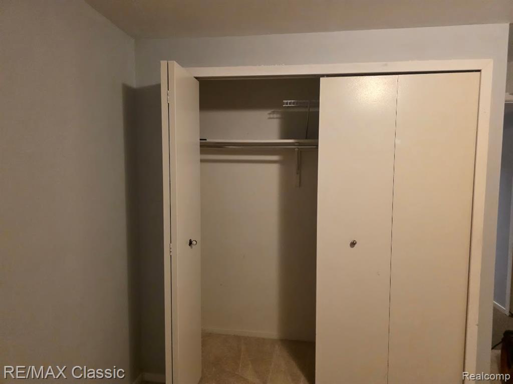1806 S Hill Boulevard, Bloomfield Hills, MI 48304 — Photo 19