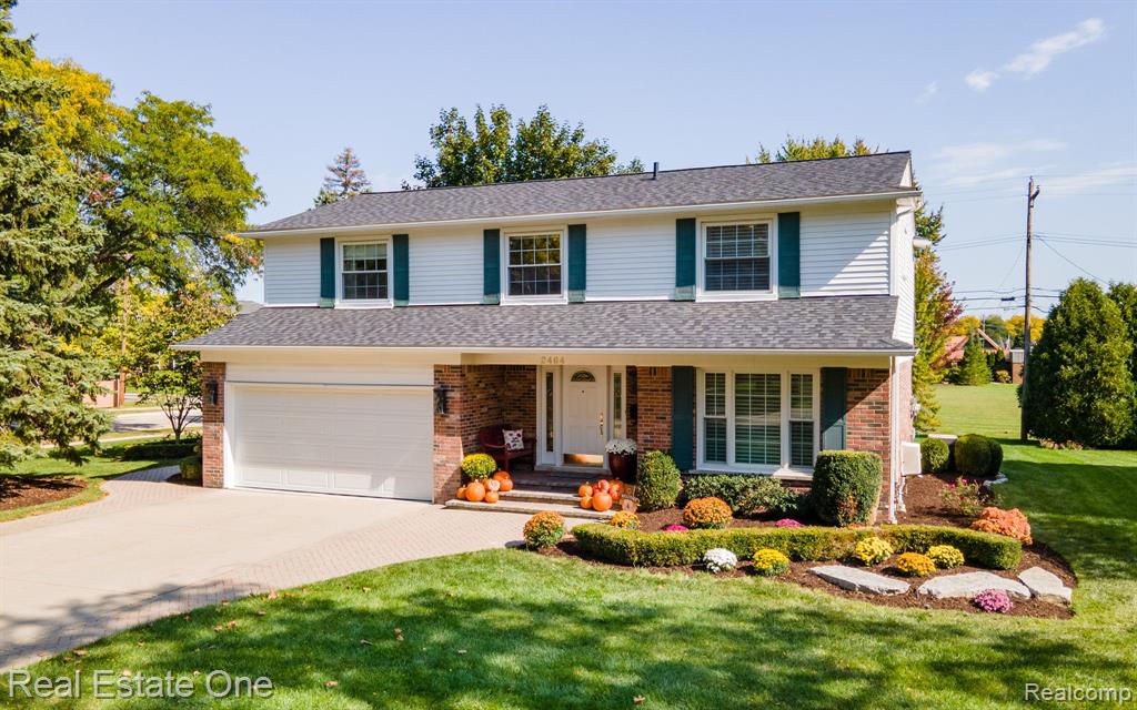 2464 Wexford Drive, Troy, MI 48084