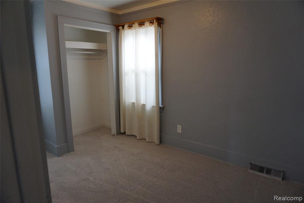 1713 Austin Avenue, Lincoln Park, MI 48146 — Photo 11