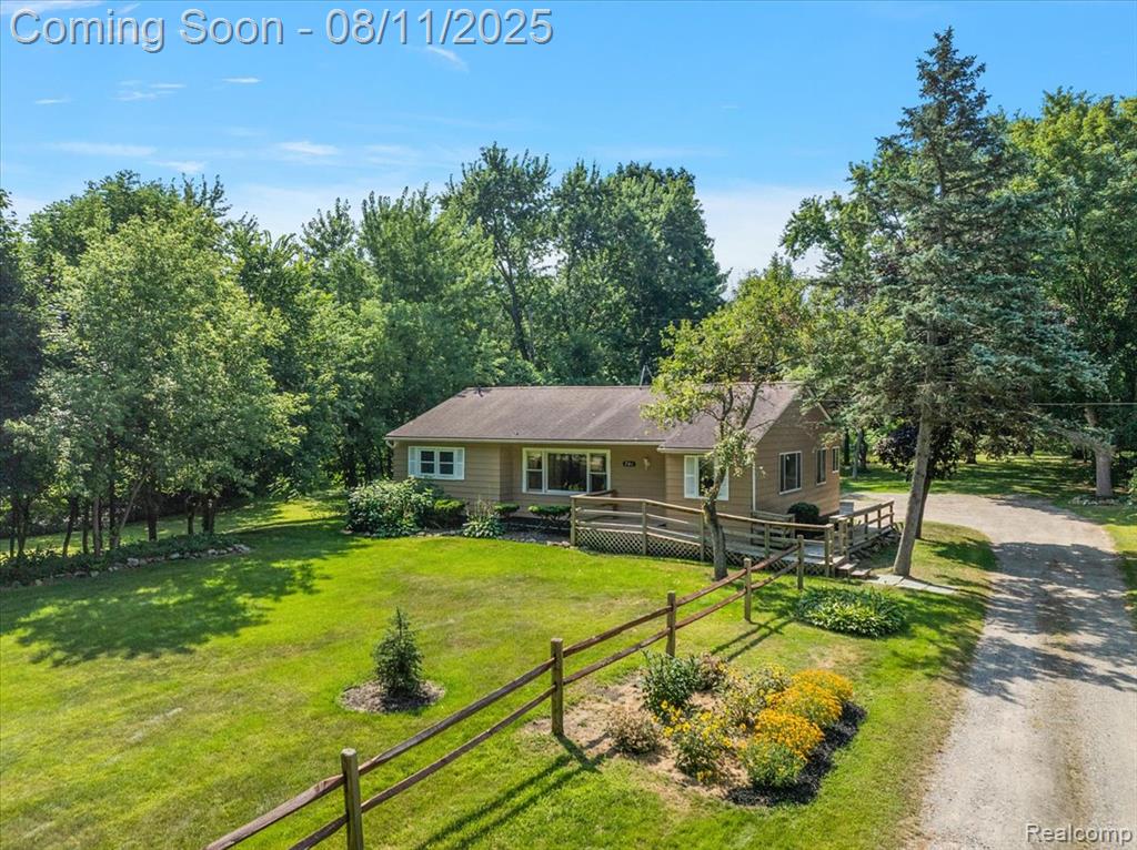 741 W Livingston Road, Highland, MI — Photo 3