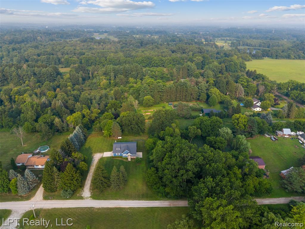 4177 Julie Kim Lane, Goodrich Vlg, MI — Photo 36