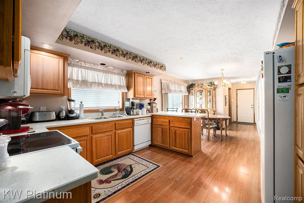 2954 English Road, Kimball, MI — Photo 13