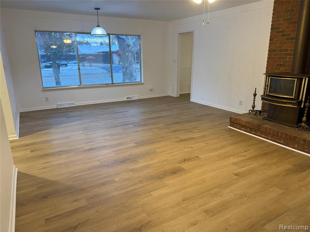 9150 Pennfield Avenue, White Lake, MI — Photo 18